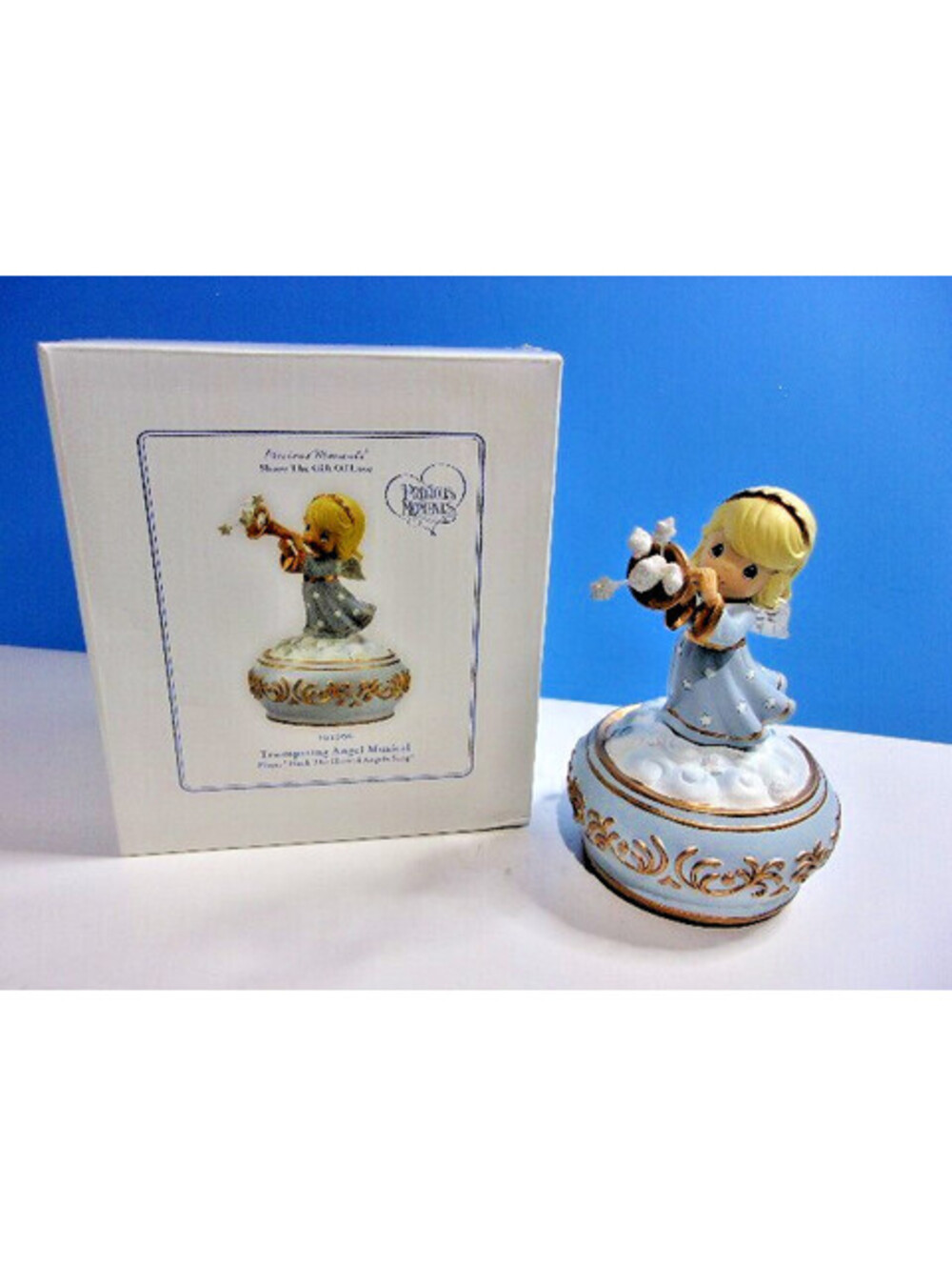 Precious Moments Trumpeting Angel Music Box #101106 Hark the Herald Angels Sing